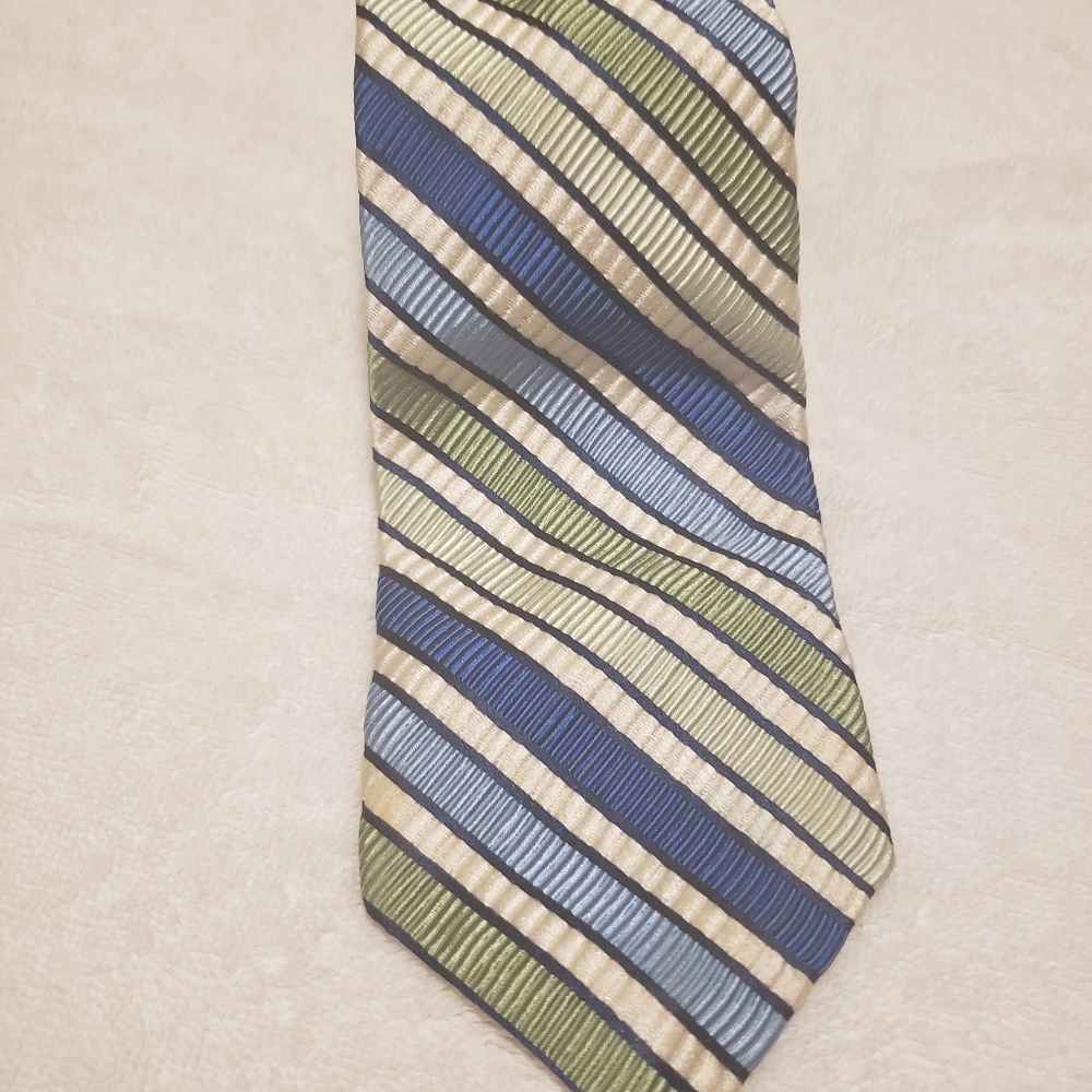 Ties - Picture 5 of 5